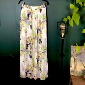 Bcbg long maxi skirt. Pleated and sheer with half slip size S